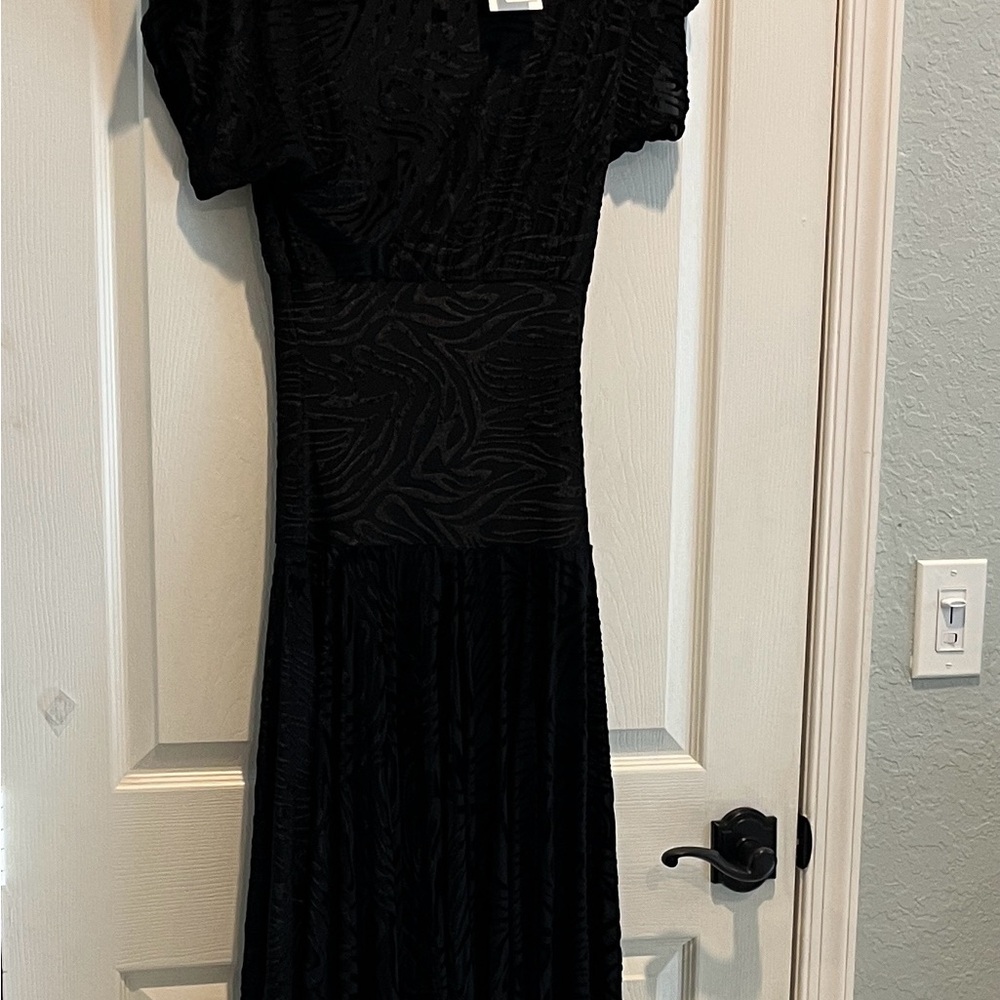 Chic Black Maxi Dress